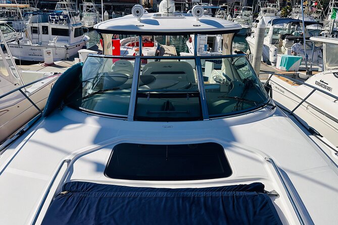 Luxury Yacht Tour in Los Cabos 45FT SeaRay Sundancer - Is two hours enough for Cabo’s coast?