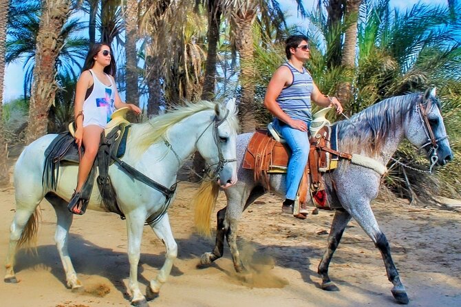 Migriño Beach Horseback Riding Experience - Best photo stops along the coast