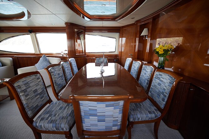 Number Juan 100ft Yacht Azimut Rental - Swimming, paddleboards, kayaks, and the Sea Bob