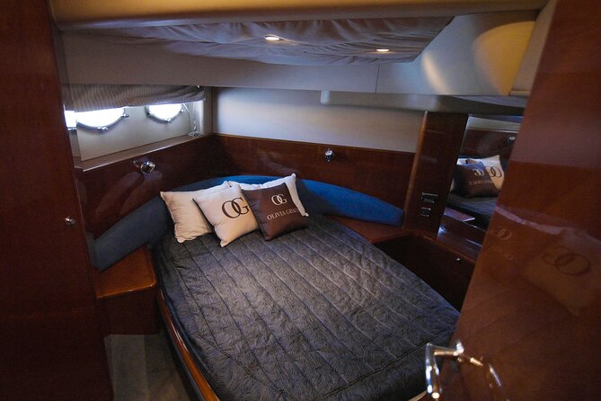 Olivia Grace 60 ft British Princess Yacht Rental - Comfort, access, and practical details