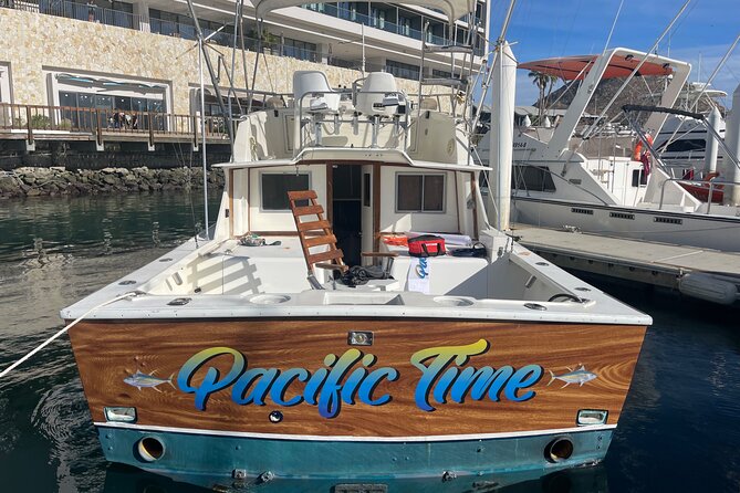 Pacifictime Sports Fishing in Cabos san lucas - Captain Paulo and the deck crew at work