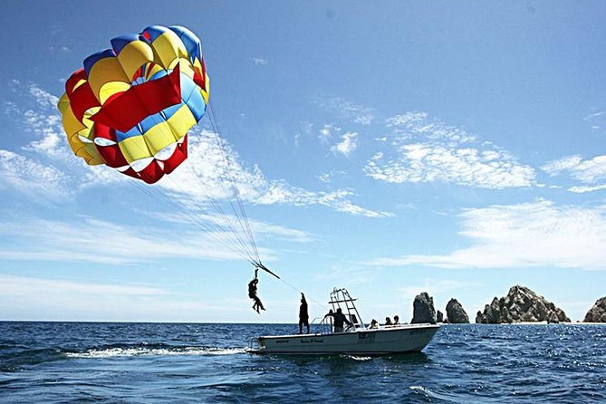 Parasailing Adventure in Los Cabos - The one-hour schedule and what can slow it down