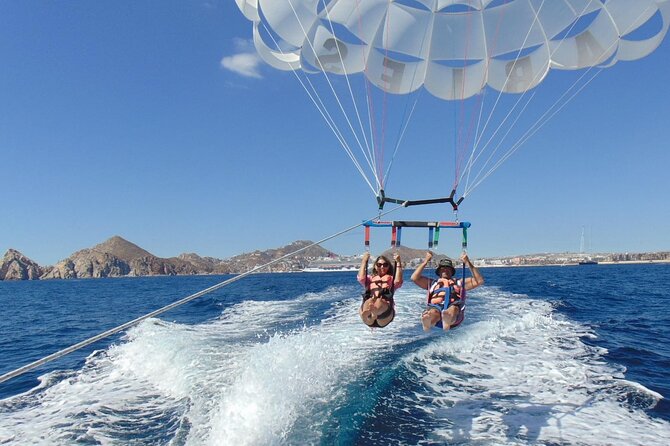 Parasailing - Getting ready at Aries Water Sports