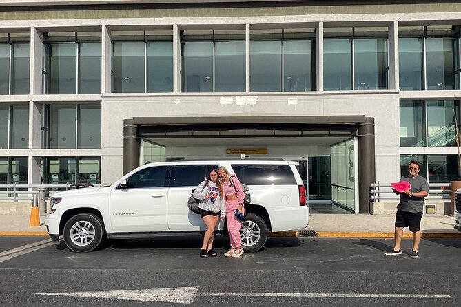 Premier Airport Shuttle Service for Seamless Transport in Cabo - Who will appreciate this Cabo transfer most