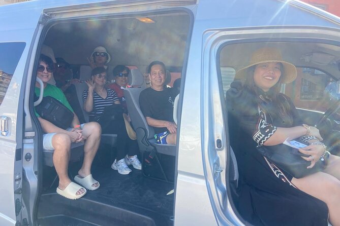 Private Airport Transfers in Los Cabos - Meeting Your Driver at Los Cabos Airport
