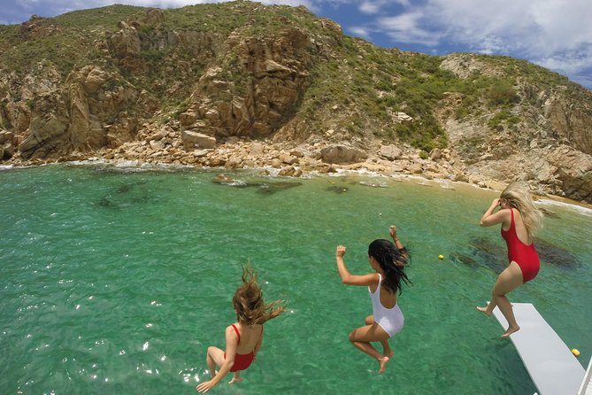 Private Cabo 35ft cat experience Food and open bar included! - A private catamaran with room for your own pace