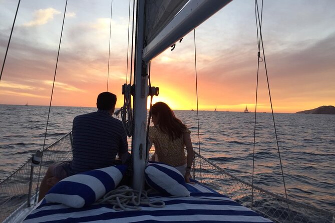 Private Cabo San Lucas Sunset Cruise on 33´ sailboat - Key points to know before you book