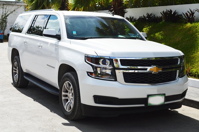 Private Departure Luxury Transfer Hotels to: San Jose International Airport (1 - 5) - A direct ride from your hotel to the airport