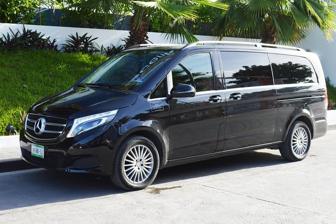 Private Departure Luxury Transfer Hotels to: San Jose International Airport (1 - 5) - Why a private SUV can be good value