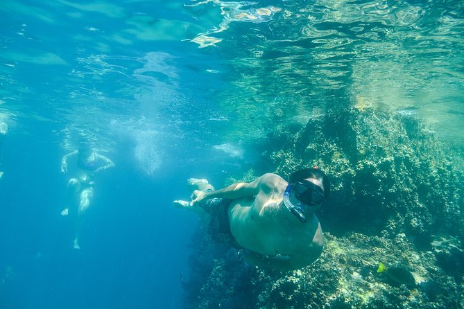 Private Los Cabos snorkeling tour to Chileno bay and Santa Maria cove - Weather rules and cancellation details