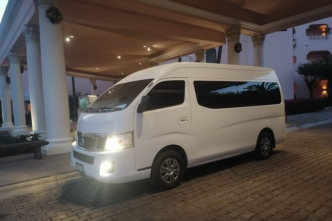 Private One Way SJD Airport Transfer to Cabo San Lucas - Why a private airport ride helps in Los Cabos