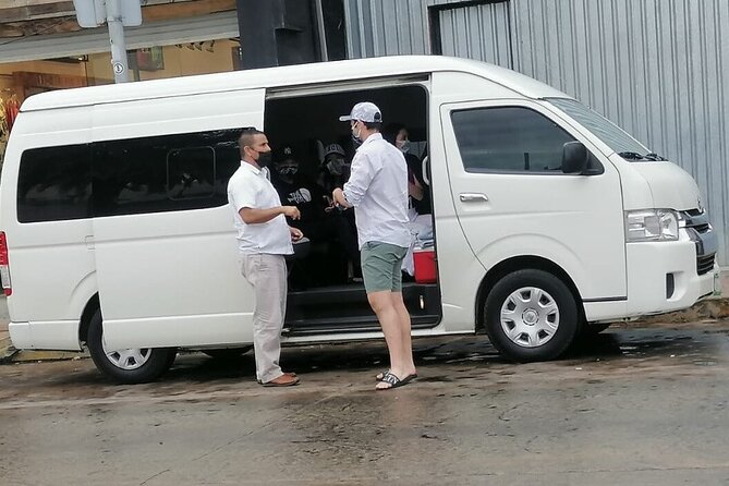 Private One Way SJD Airport Transfer to Cabo San Lucas - The 30 to 45 minute ride to Cabo San Lucas