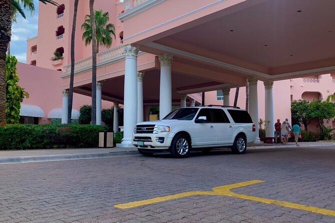 Private One Way Transfer From SJD Airport To Cabo San Lucas - The Airport Pickup Is the Main Weak Spot