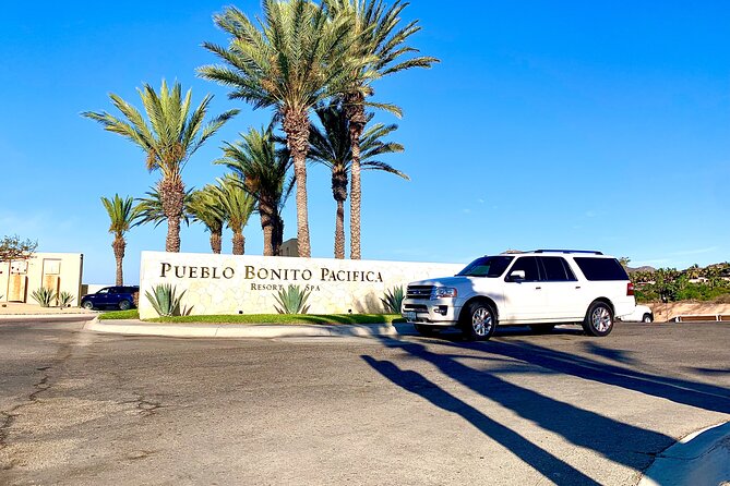 Private One Way Transfer From SJD Airport To Cabo San Lucas - Finding the Driver Outside SJD Airport