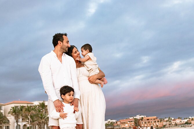 Private Photoshoot Session in Cabo - Best uses for couples, families, and maternity portraits