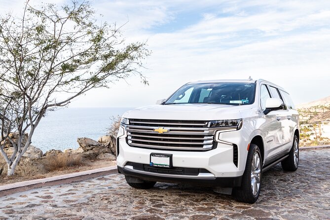 Private SUV Round-Trip from Airport to Hotels in Puerto Los Cabos - Adding a Grocery Stop for $35