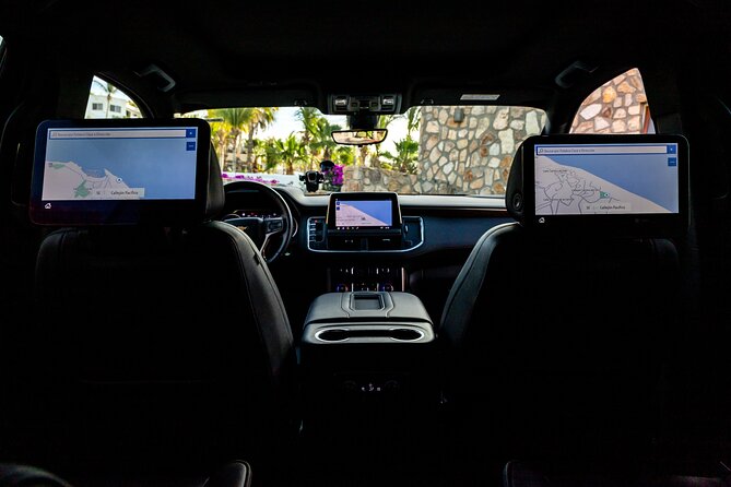 Private SUV Round-Trip from Airport to Hotels in the Corridor - The return trip matters just as much