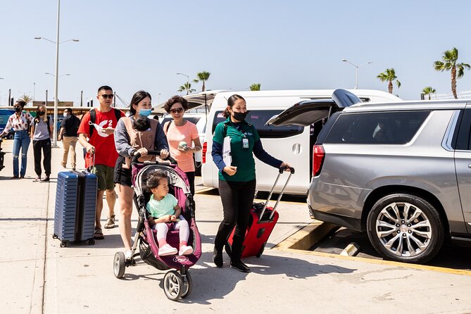 Private SUV RoundTrip from Airport to Hotels in San Jose del Cabo - What the strongest service details tell you
