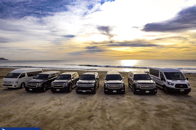 Private Transfer to Cabo San Lucas from Cabo Airport - A private SUV for families and groups