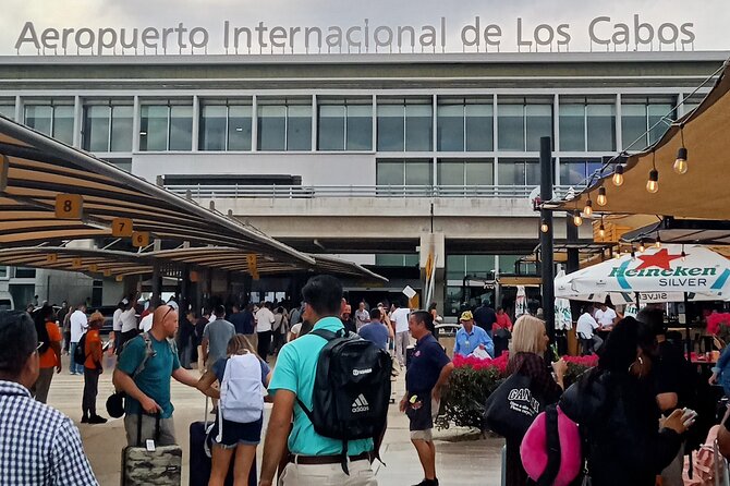 Private Transportation Cabo San Lucas Airport Round Trip - What the 45-minute ride is really like