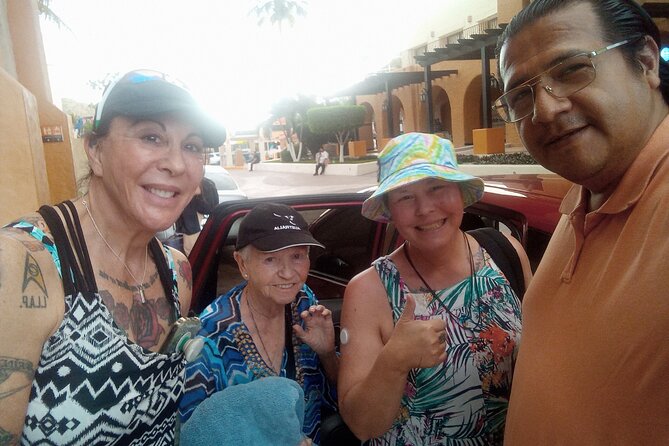 Private Transportation from Cabo San Lucas to Los Cabos Airport - From your pickup point to Los Cabos International Airport