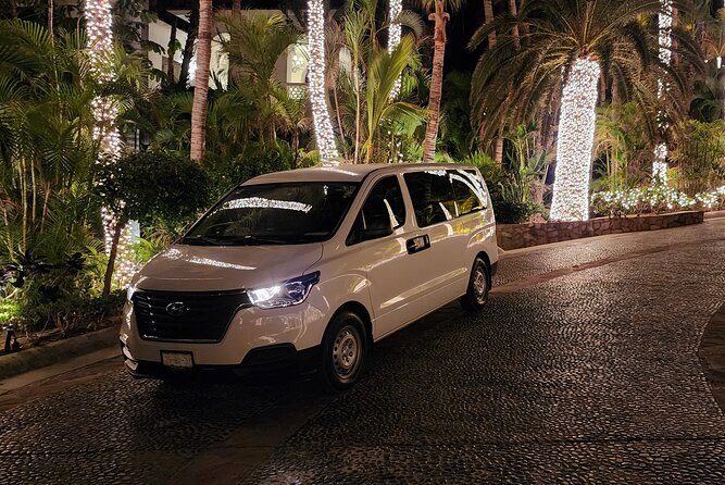 Private Transportation from Los Cabos Airport to ROUND TRIP Hotels - Who will like this transfer most?