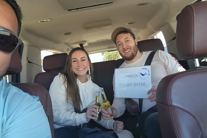 Private Transportation from Los Cabos Airport to ROUND TRIP Hotels - The ride from the terminal to your hotel