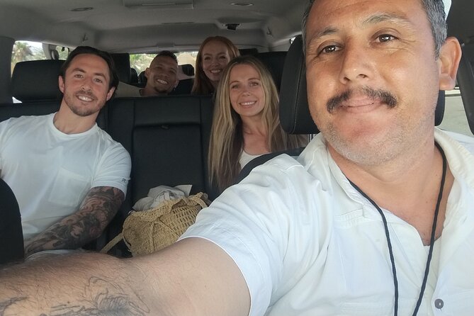 Private Trip From Airport to San Jose Del Cabo Hotels RT - Communication that can prevent airport confusion