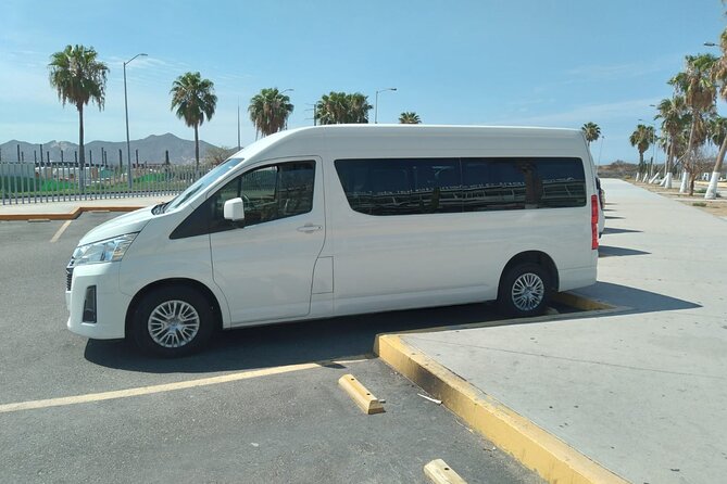 Private Trip From Airport to Tourist Corridor Round Trip - Why this transfer matters when you land in Los Cabos