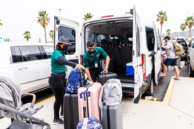 Private VAN Round-Trip from Airport to Hotel in San José del Cabo - Service quality: strong on arrival, less uniform on departure