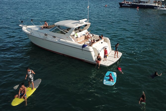 Private Yacht Cruise 4 Hour- Snorkeling & Paddle Boarding - What the crew adds to the day