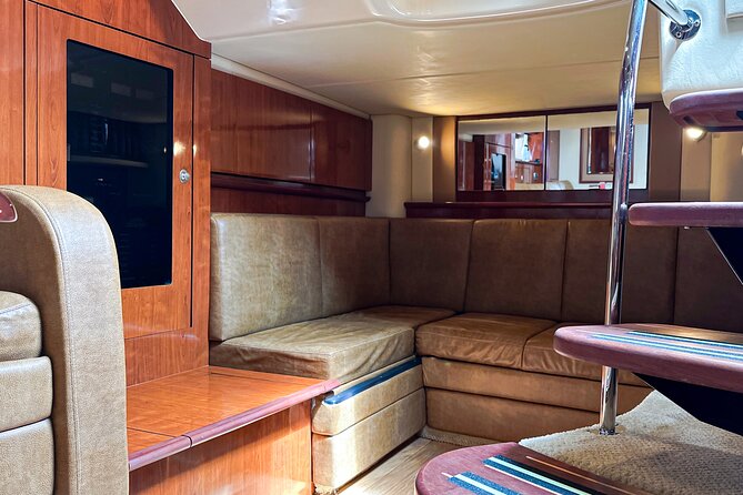 Private Yacht Sea Ray all-inclusive charter in Cabo - What the crew adds to the experience