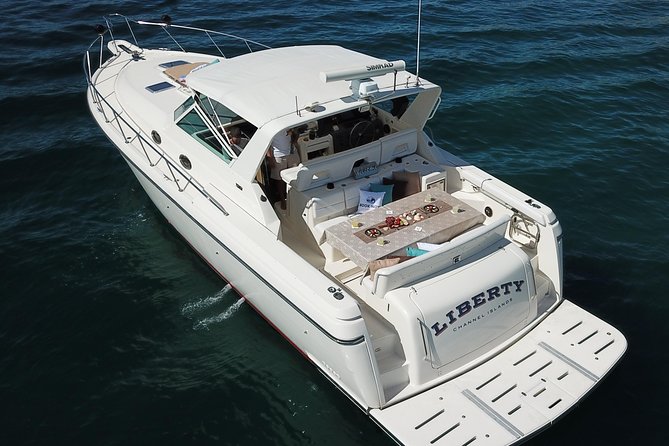 Private Yacht Ultimate Fishing and Snorkeling Adventure - 6 Hours - Fishing with a real chance of fresh mahi mahi