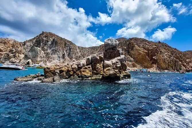 Santa Maria and Chileno Bay Snorkel Adventure Los Cabos - Family suitability needs a careful look
