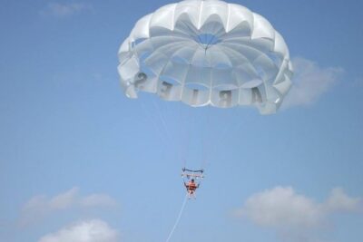 Single or Double Parasailing in Cabo with Views of The Arch