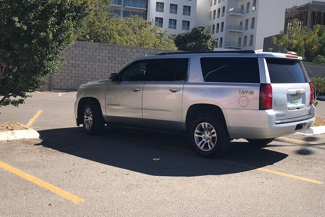 SJD Airport To Los Cabos +6 Passengers - Who should book this private ride