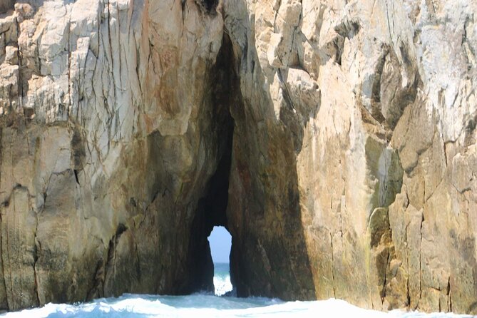 Snorkeling and whale watching Tour in Cabo - El Arco is the main photo stop
