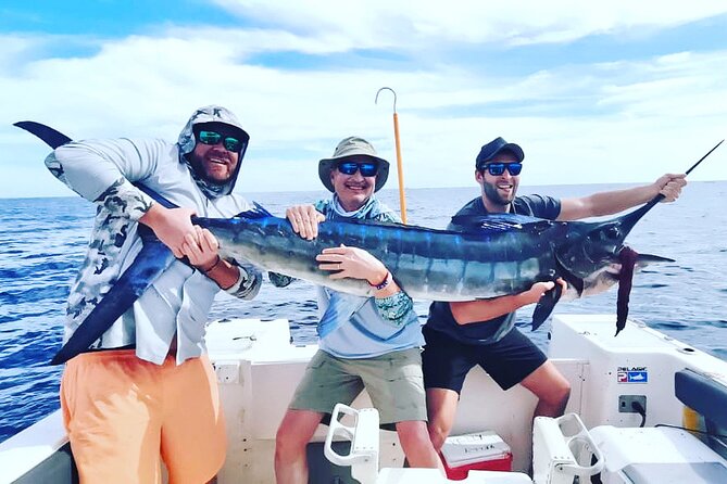 Sportfishing Charters in Cabo San Lucas with Kellyfish Cabo Sportfishing - What the crew adds for beginners