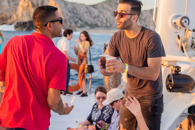 Sunset Cruise in Los Cabos with Jazz and Wine - Crossing toward the Pacific for sunset