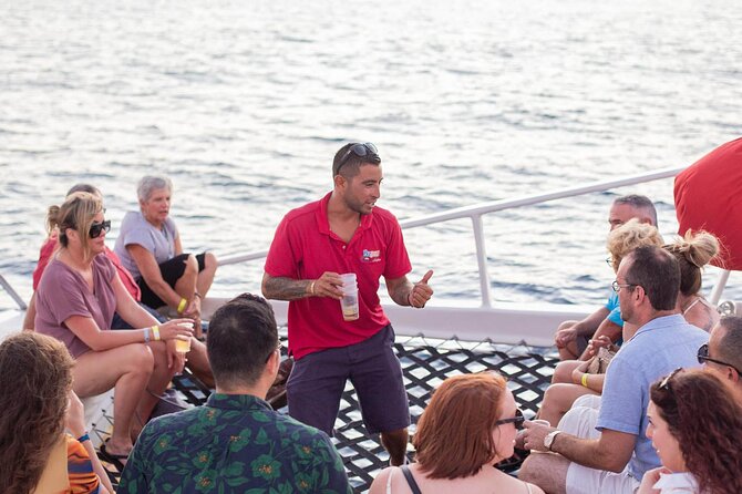Sunset Cruise in Los Cabos with Jazz and Wine - Who will enjoy this cruise most