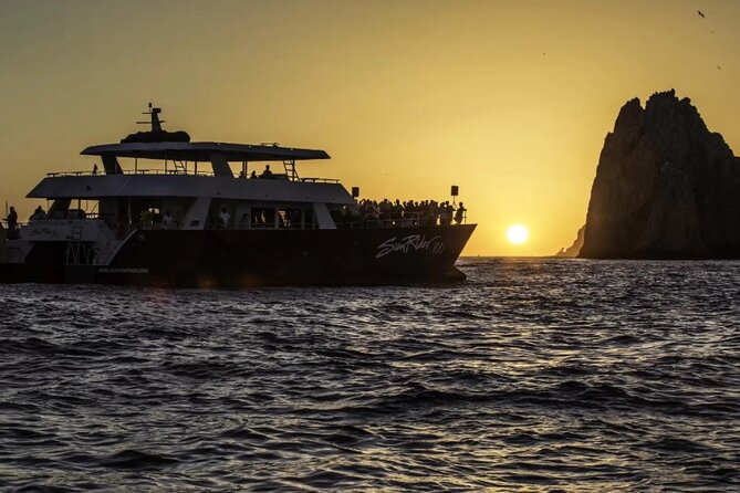Sunset Dinner Cruise in Los Cabos - Pickup, meeting details, and timing