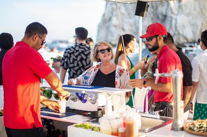 Sunset Party Cruise in Los Cabos - The Arch at sunset
