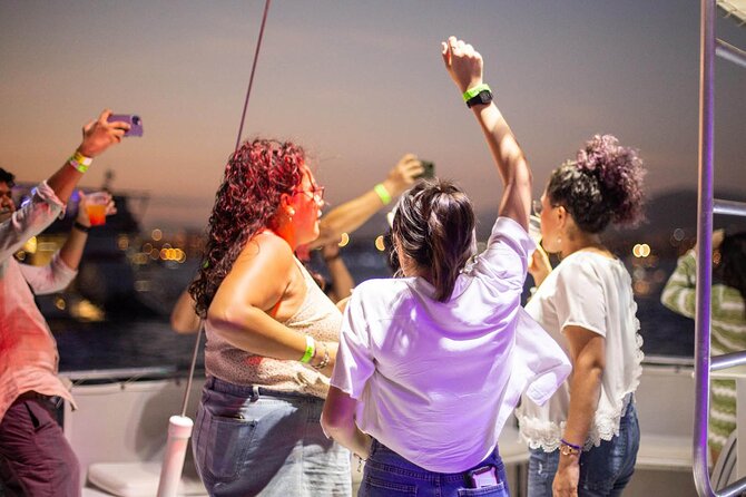 Sunset Party Cruise in Los Cabos - Hotel pickup and the practical timing