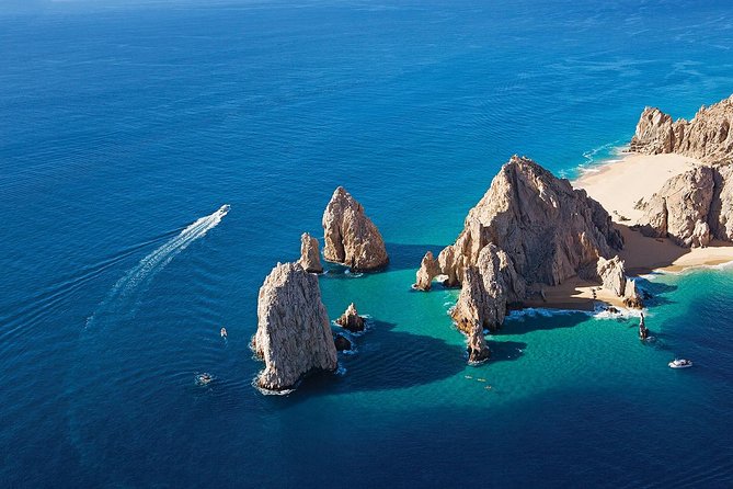 The Arch of Los Cabos Glass-bottom boat tour - From the Pacific to the Sea of Cortez