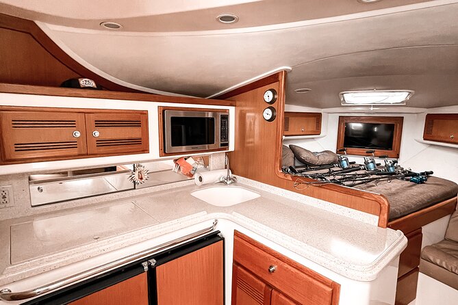 The Finest Private Yacht Experience in Cabo - Cruising the Pacific coast for about 30 minutes