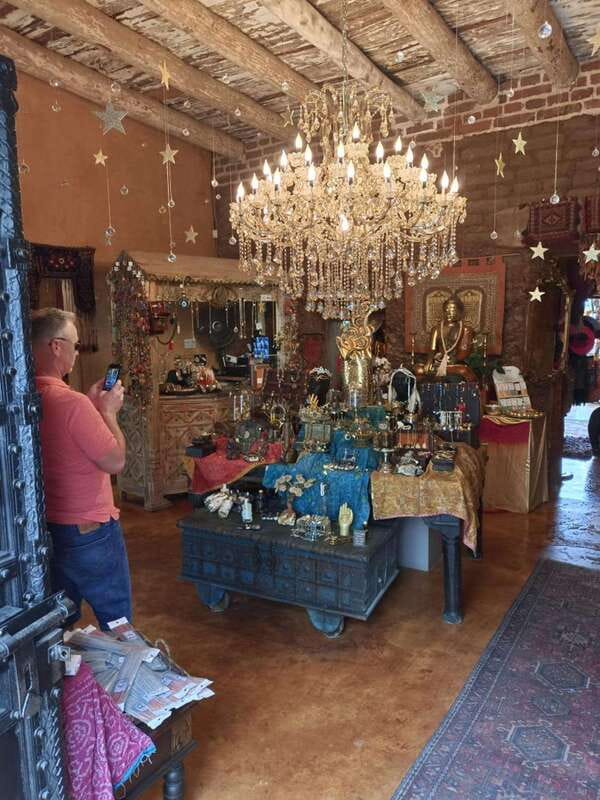 Todos Santos Encounter Tour - The Hotel California stop