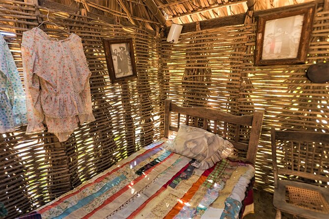 Todos Santos Magical Town Guided Tour - The Hotel California story