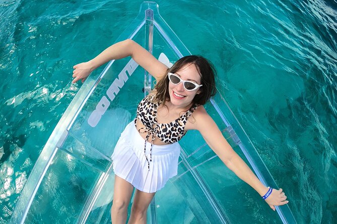 Tour to Arch in the only Clear Boat in Cabo Cruise Hotel PICKUP! - The photo service is useful, but budget carefully