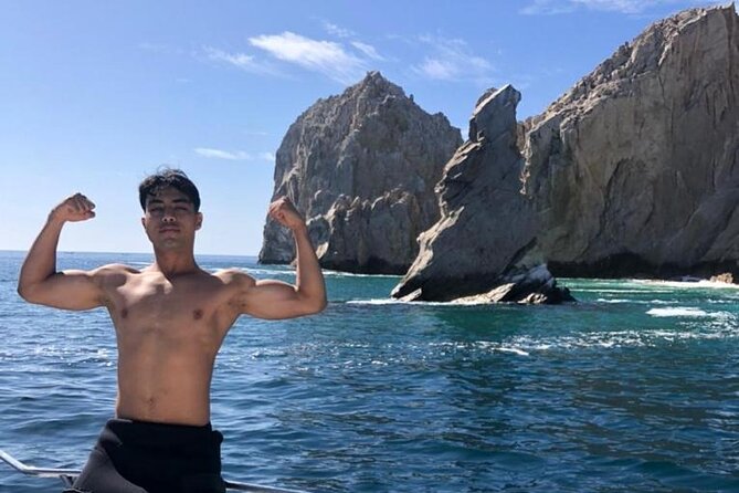 Tour to The Arch and Lover's Beach (optional) from Cabo - Lover’s Beach, Divorce Beach, and the safety call