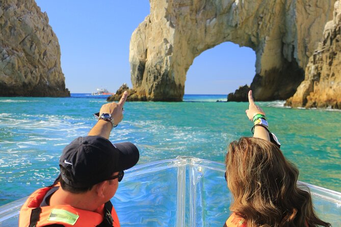 Tours in Cabo, Paseo al Arco and Fin de la Tierra in the only Clear Boat - What the clear boat adds to a Cabo sightseeing ride